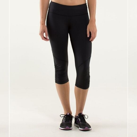 Lululemon Run For Your Life Crop Mesh Legging Size 6 - Picture 3 of 13